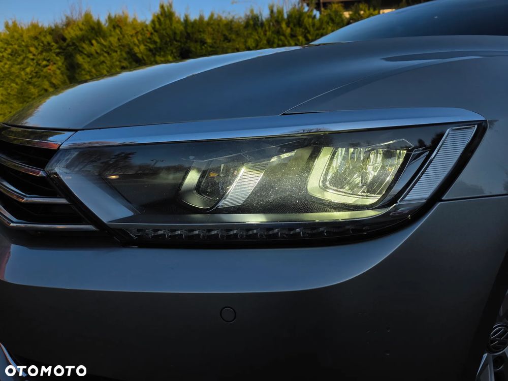 Volkswagen Passat 2.0 TDI BMT Comfortline DSG - 36