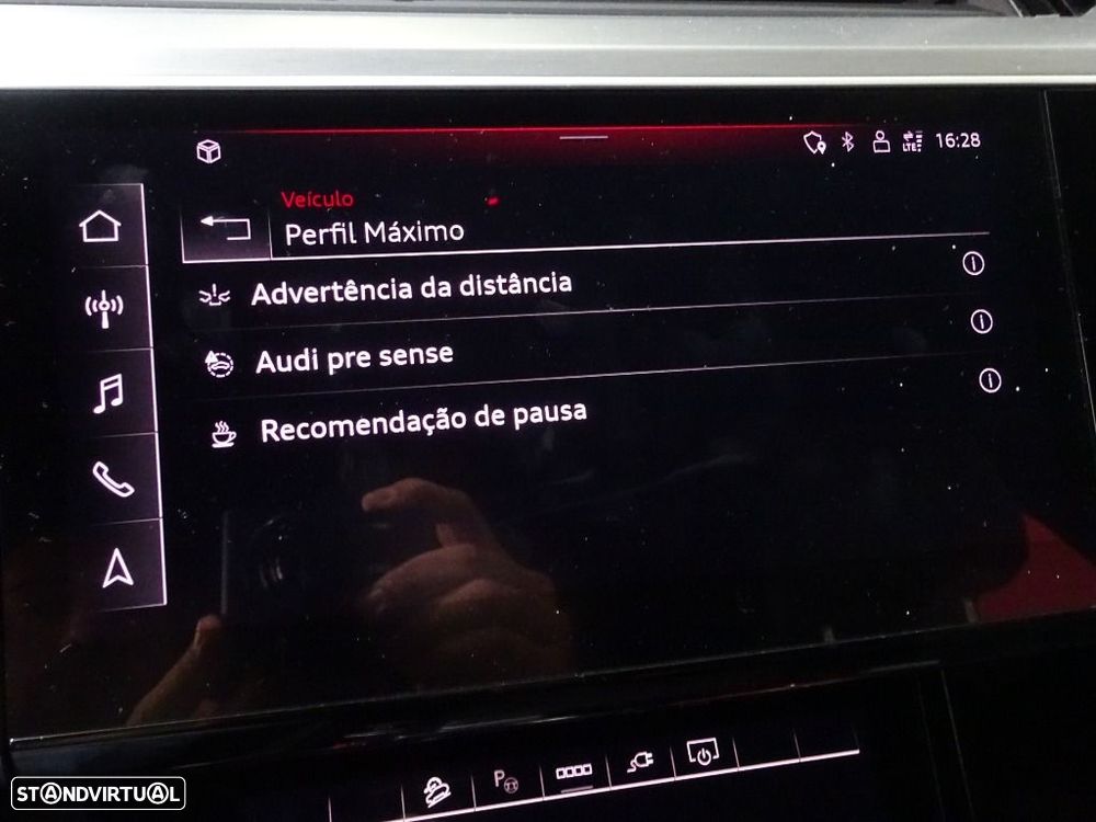 Audi e-tron Sportback 55 quattro S line - 23