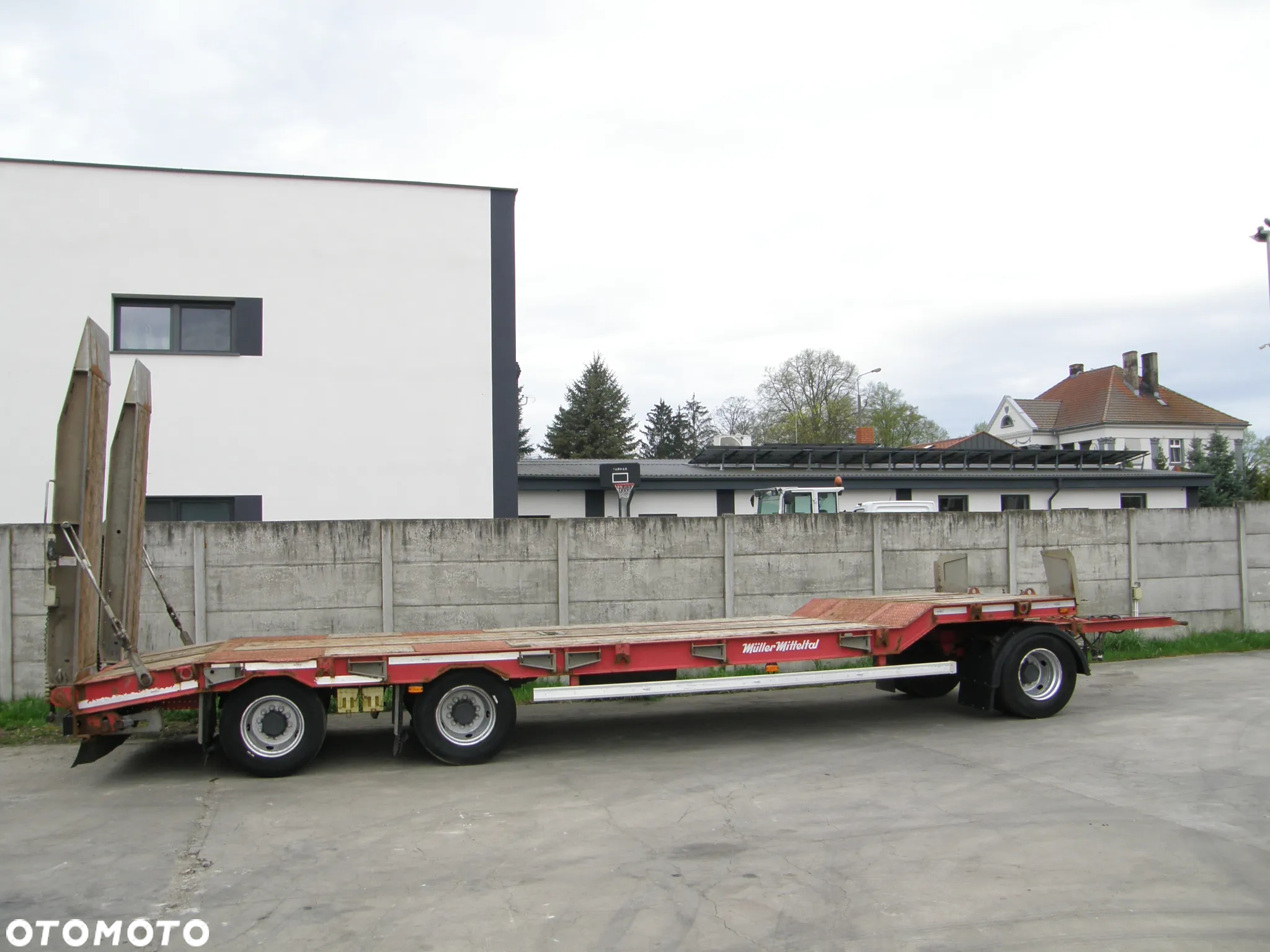 Müller-Mitteltal T3 PROFI 2015 3 osiowa przyczepa niskopodwoziowa z Niemiec - 12