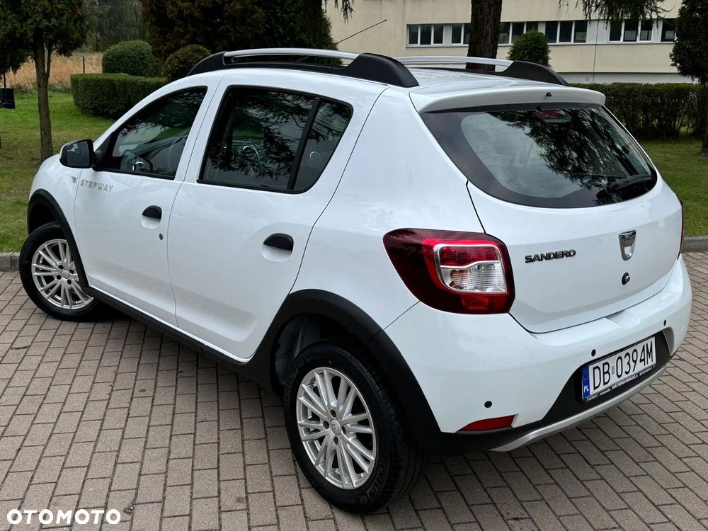 Dacia Sandero 0.9 TCe SL Celebration S&S EU6 - 21