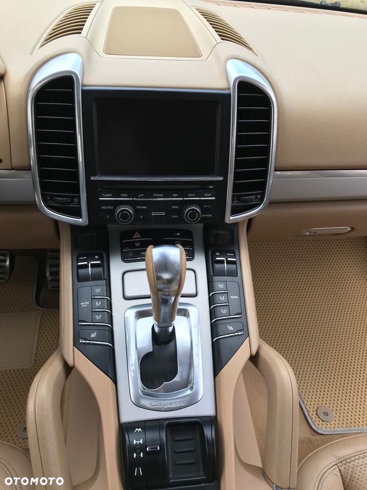 Porsche Cayenne S Tiptronic S - 8