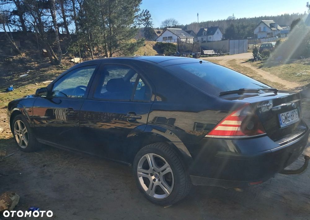 Ford Mondeo 2.0 TDCI Ambiente - 4