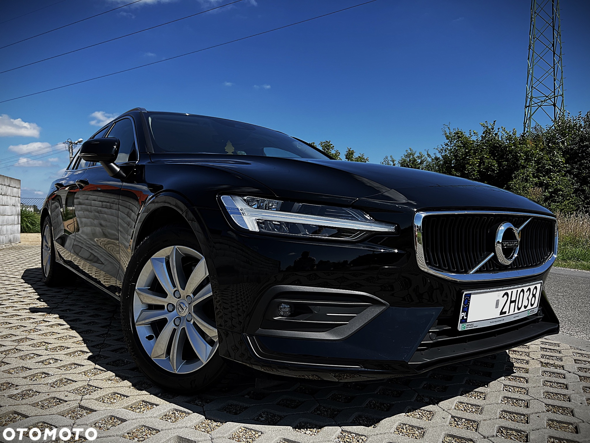 Volvo V60 B3 B Momentum Pro - 2