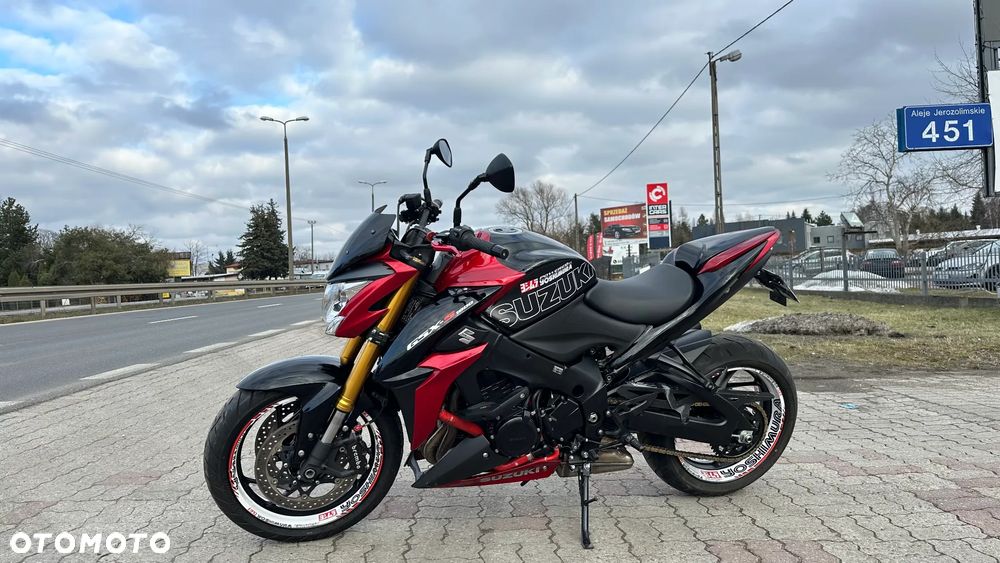 Suzuki GSX 1000 - 1