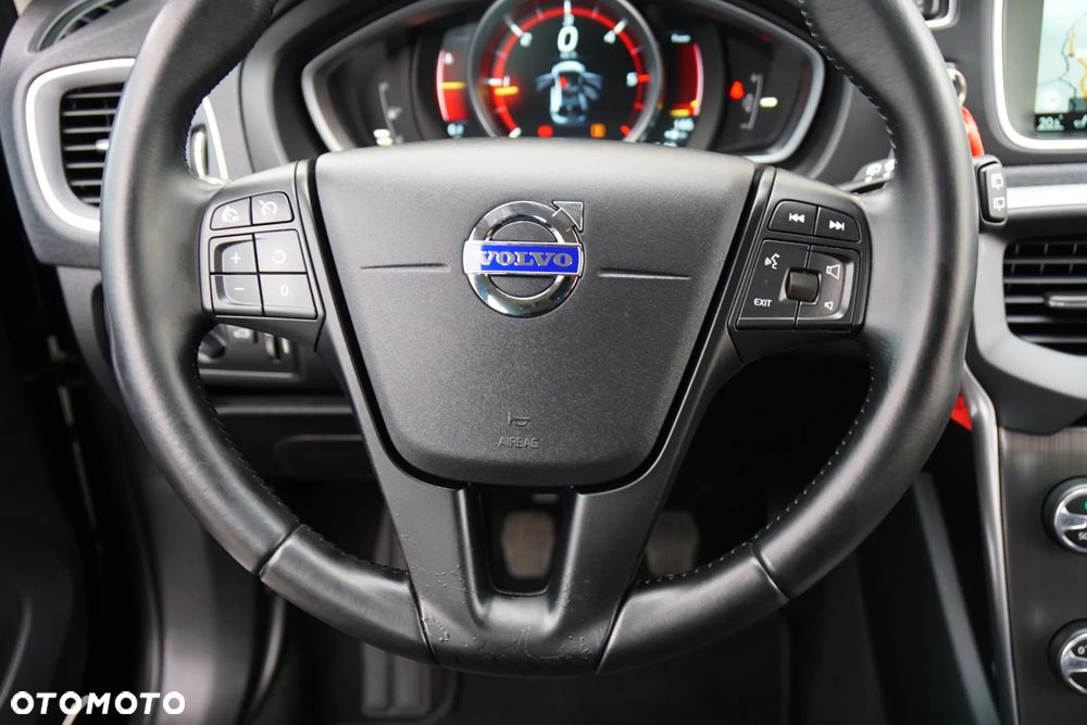 Volvo V40 D2 Linje You - 33