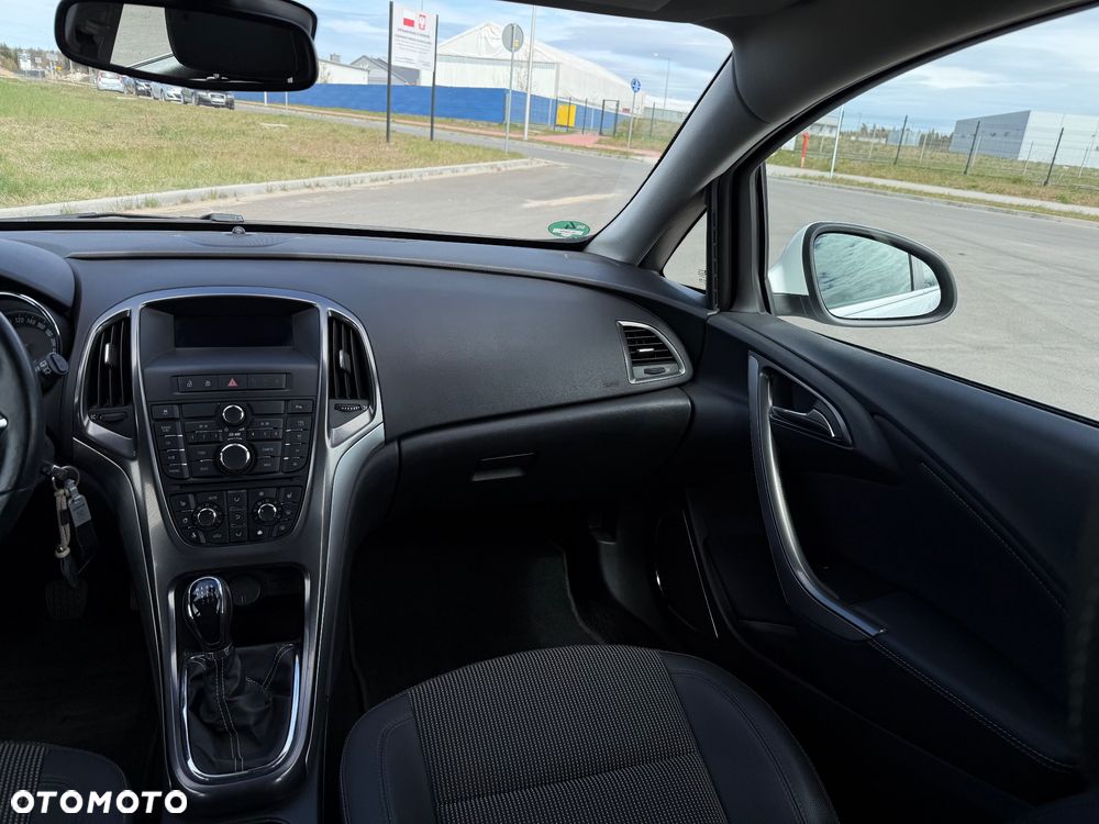 Opel Astra 1.4 T Enjoy - 15