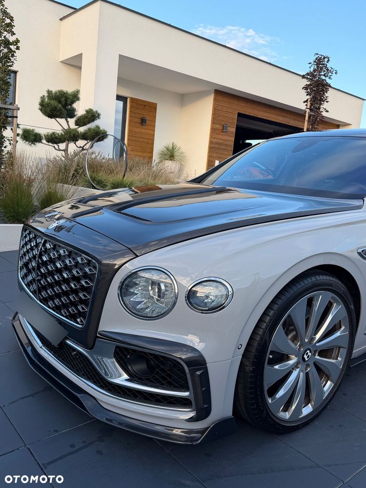 Bentley Flying Spur - 2
