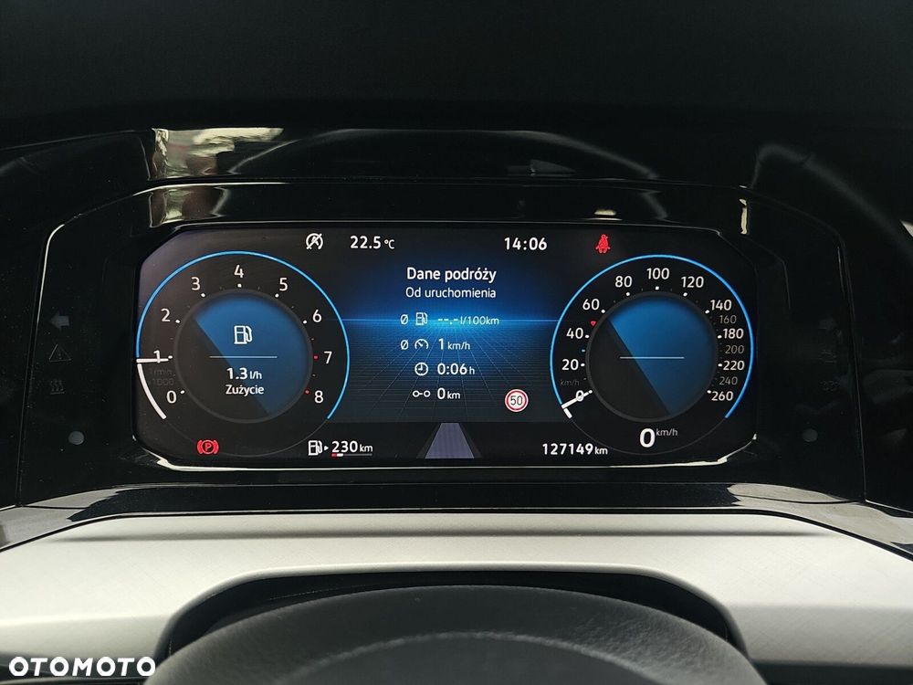 Volkswagen Golf - 18