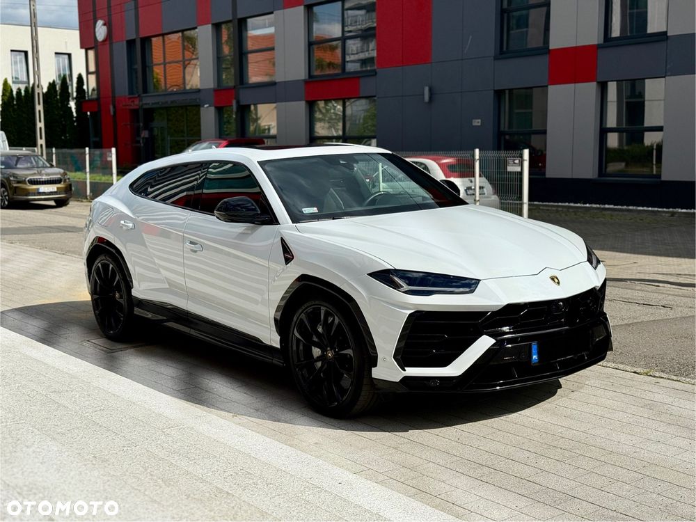 Lamborghini Urus - 3