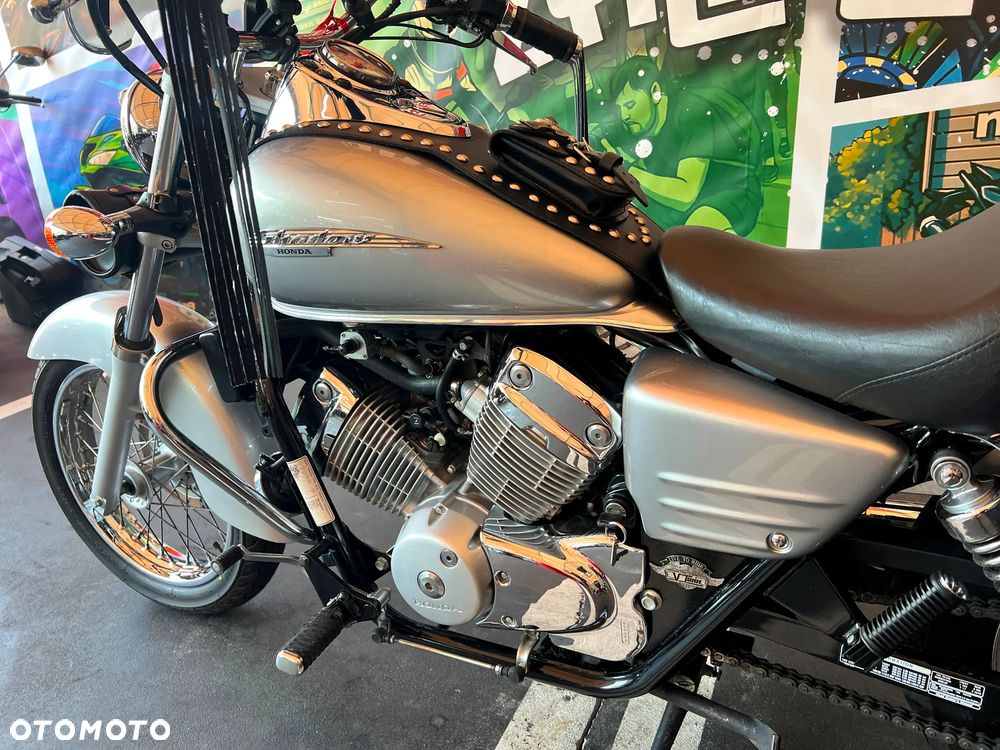 Honda VT - 30