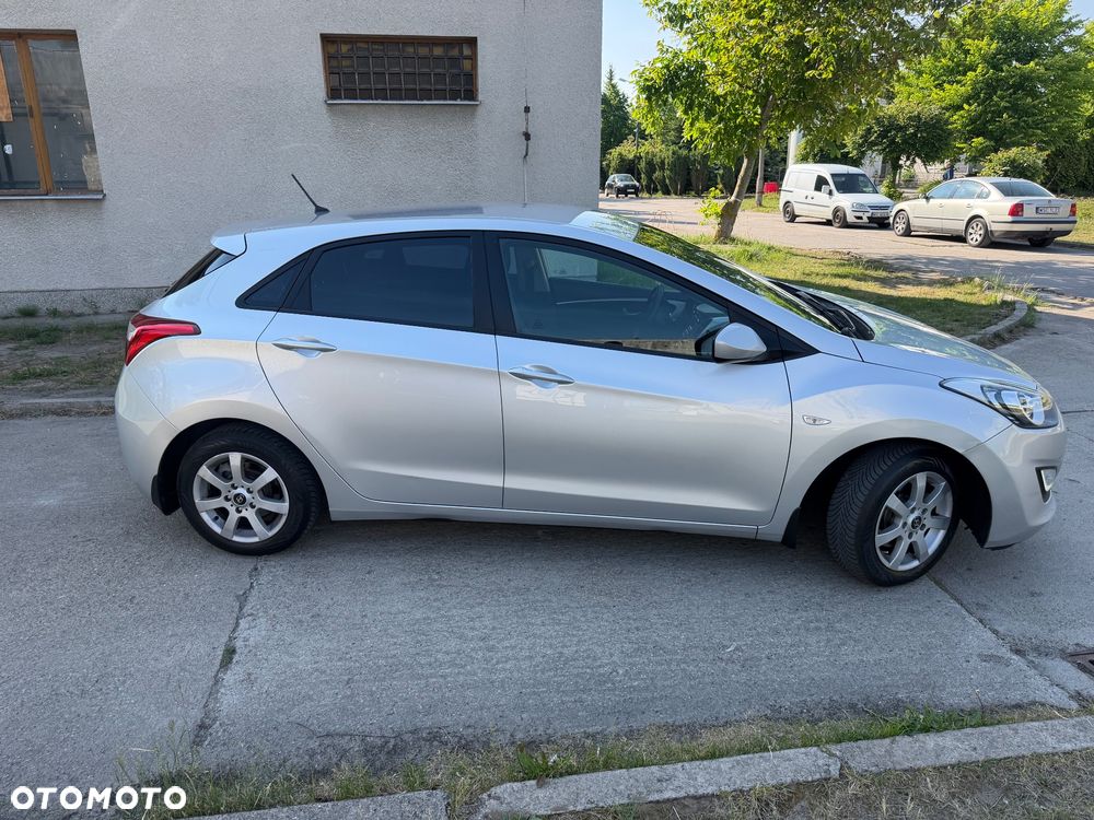 Hyundai i30 1.4 Classic - 7