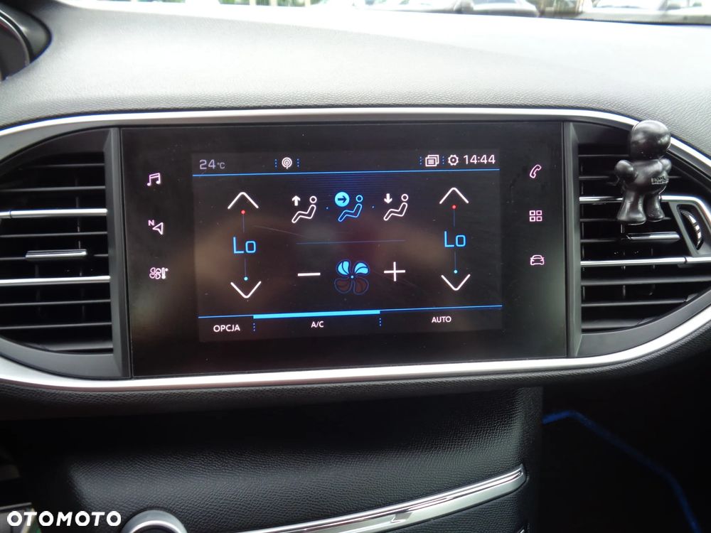 Peugeot 308 BlueHDi 130 EAT8 Stop & Start Active Business-Paket - 9
