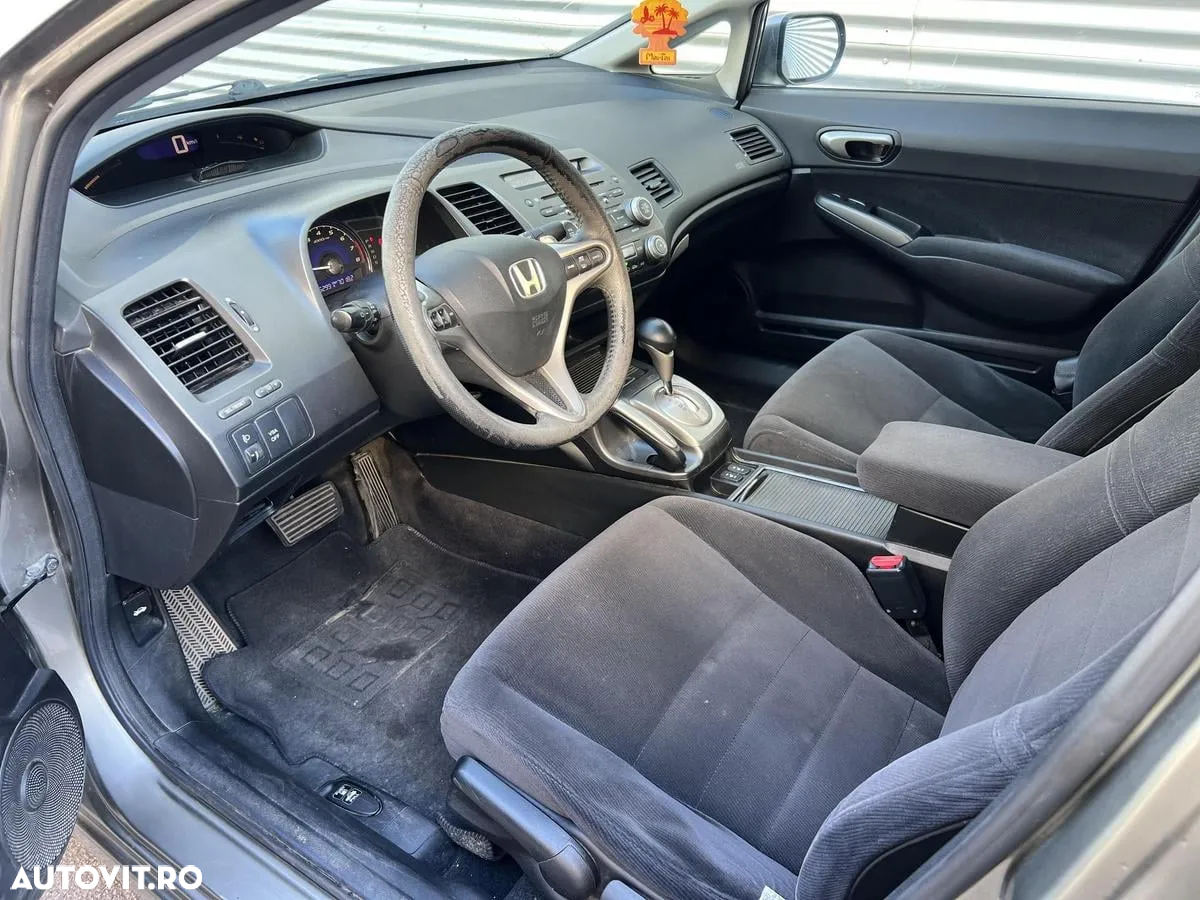 Honda Civic - 4