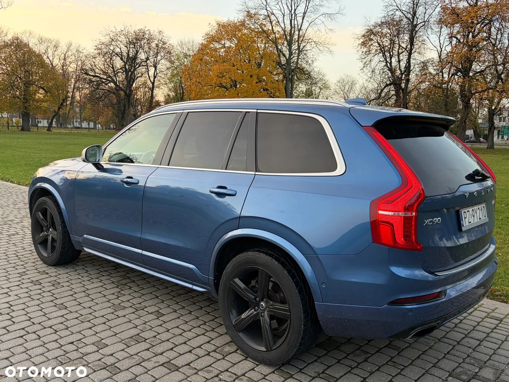 Volvo XC 90 T5 AWD R-Design - 3