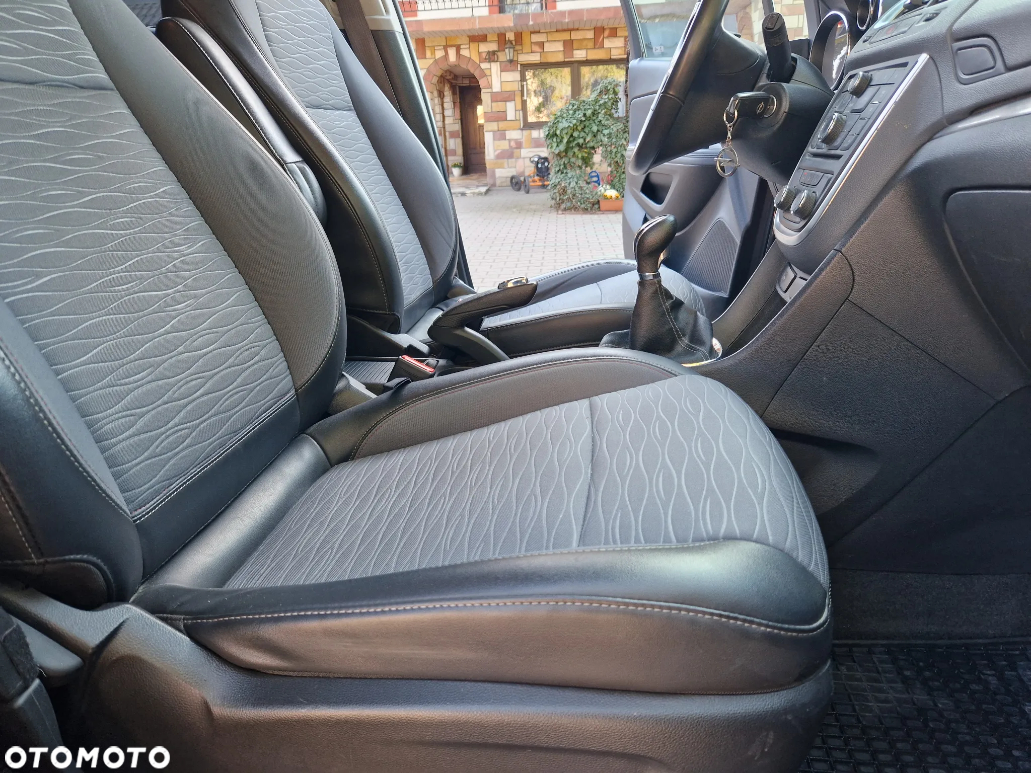 Opel Mokka 1.6 Cosmo S&S - 28