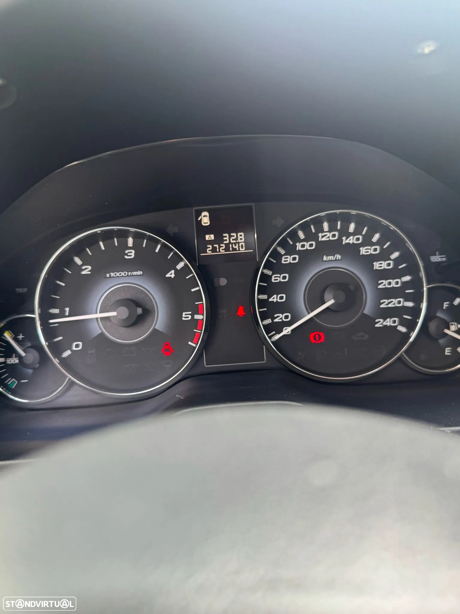 Subaru Legacy - 13