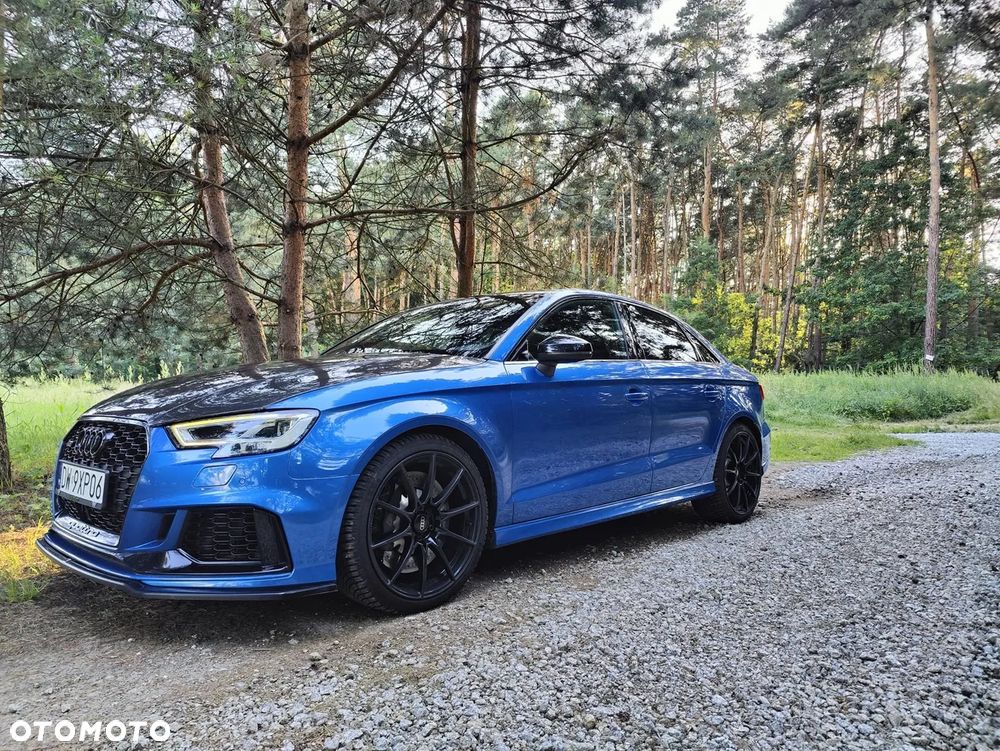 Audi RS3 Limousine 2.5 TFSI Quattro S tronic - 4