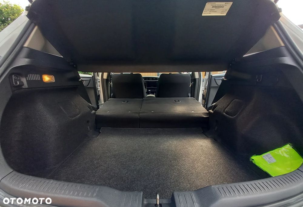 Toyota Auris 1.33 VVT-i Active - 23