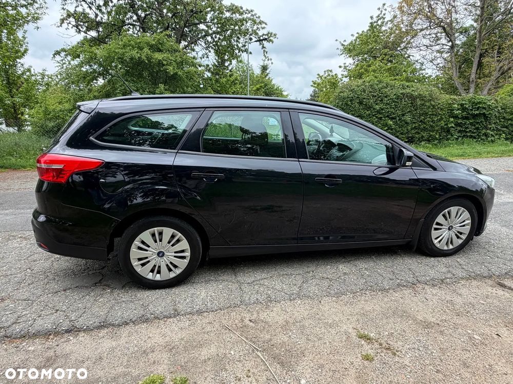 Ford Focus 1.5 TDCi Trend - 8
