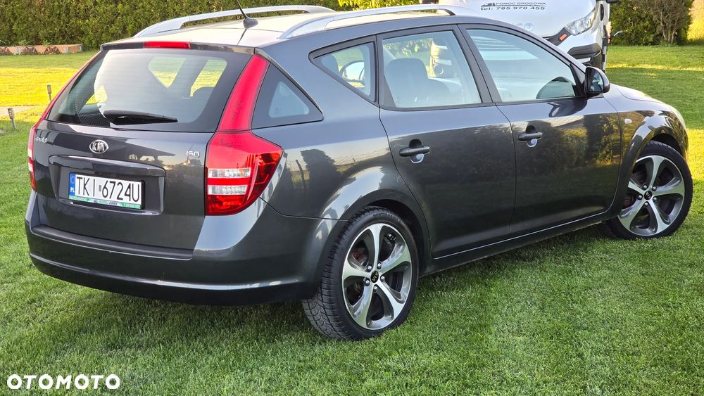 Kia Ceed 1.4 CVVT Attract - 11