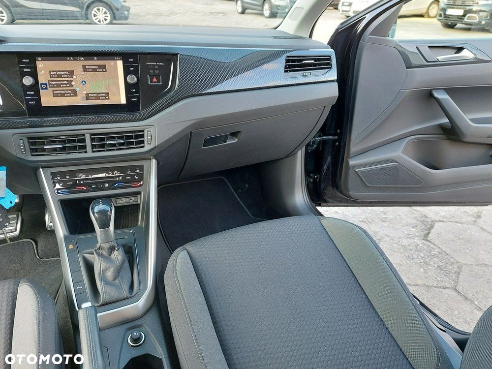 Volkswagen Polo - 22