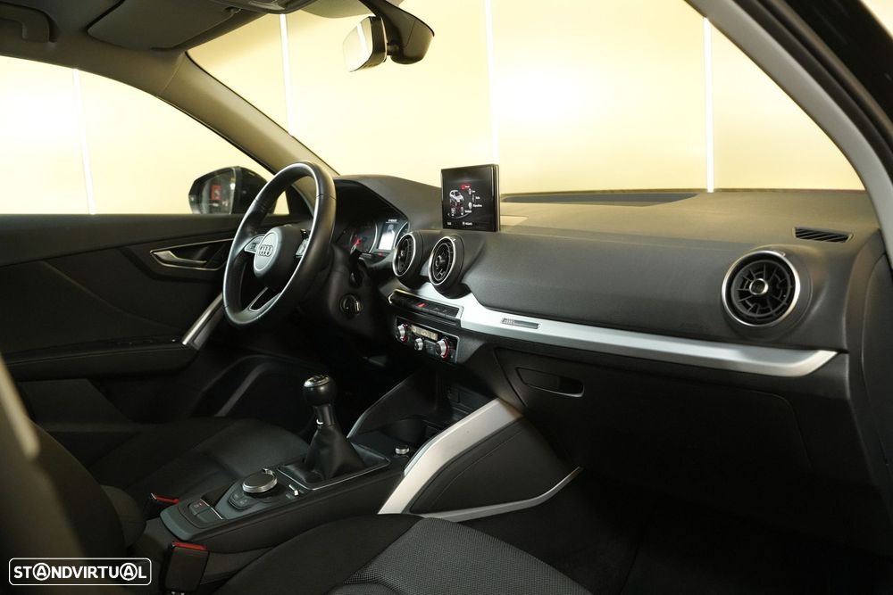 Audi Q2 1.6 TDI Sport - 25