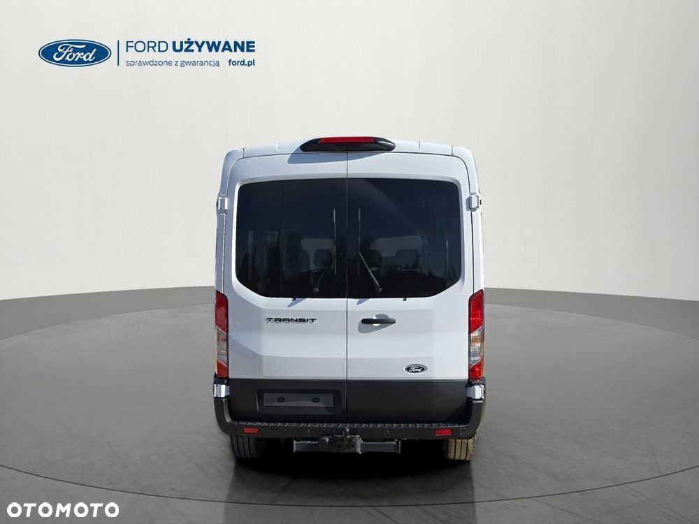 Ford Transit - 10