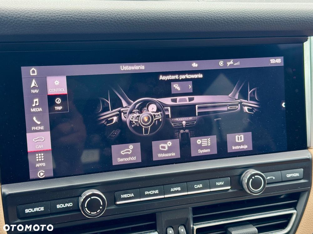 Porsche Macan Standard - 24