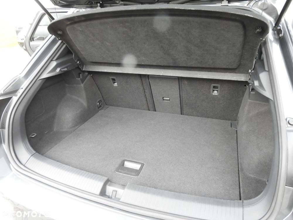 Volkswagen T-Roc 1.5 TSI OPF DSG R-Line - 15