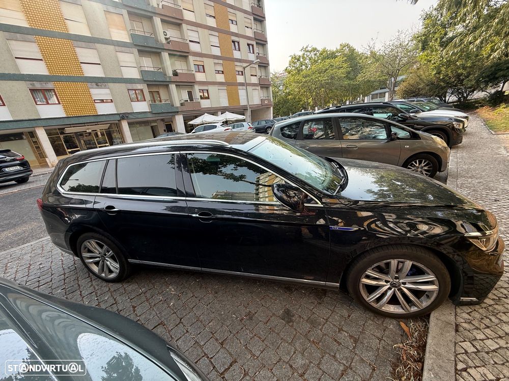 VW Passat Variant - 1