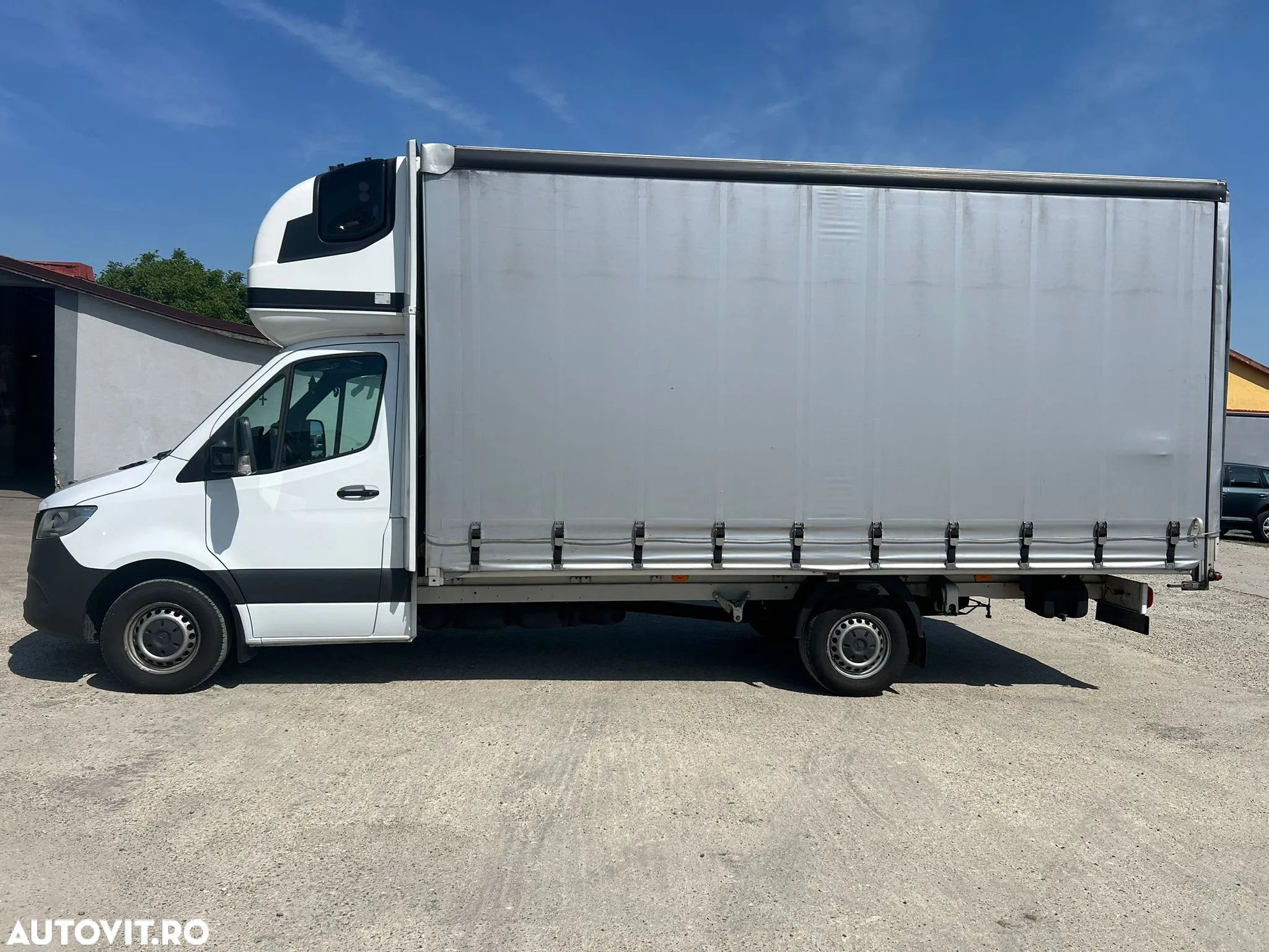 Mercedes-Benz Sprinter 317 - an 2023 - 1