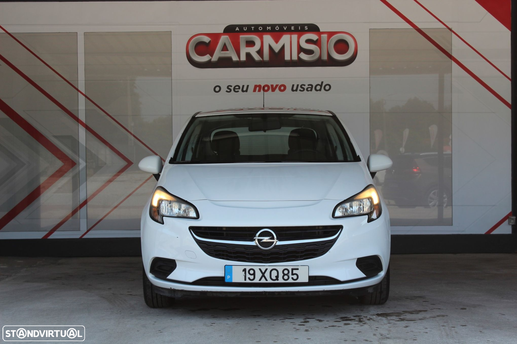 Opel Corsa 1.2 120 Anos - 8