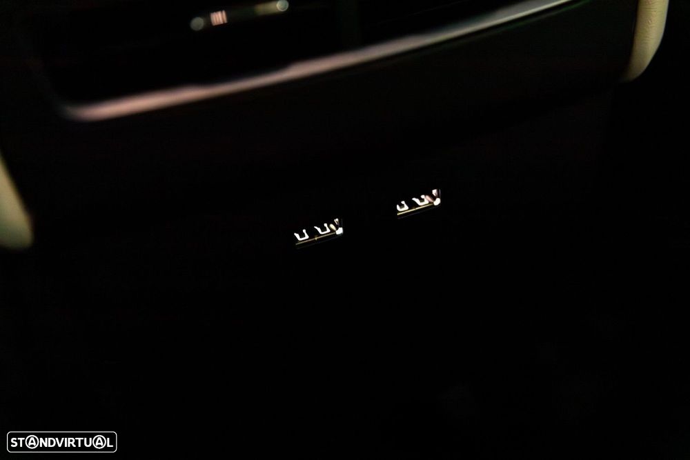 Tesla Model X 100 kWh Long Range AWD - 39