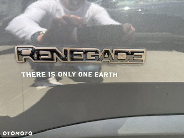 Jeep Renegade - 13