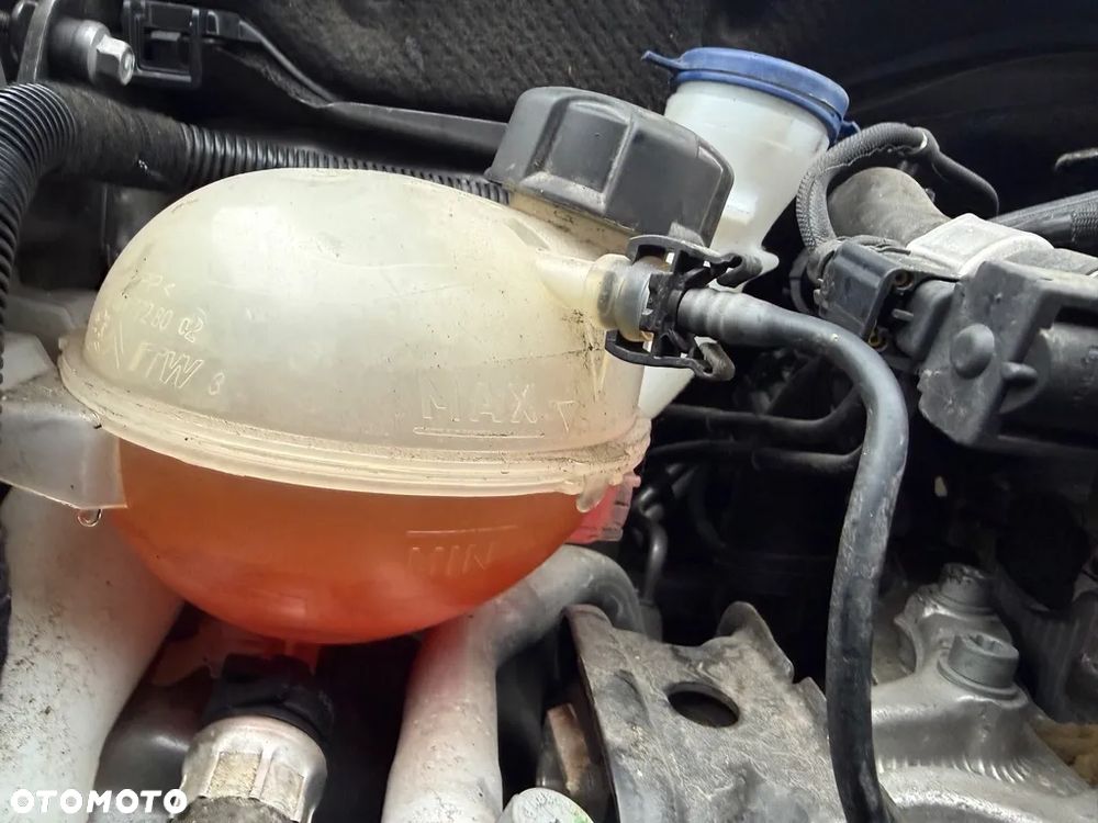 Peugeot 2008 PureTech 130 EAT8 GT Pack - 20