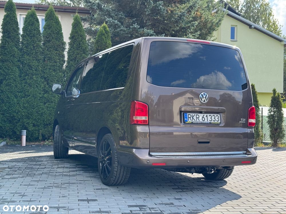 Volkswagen Multivan - 8