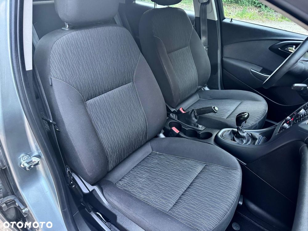 Opel Astra 1.6 Selection 110 Jahre - 18