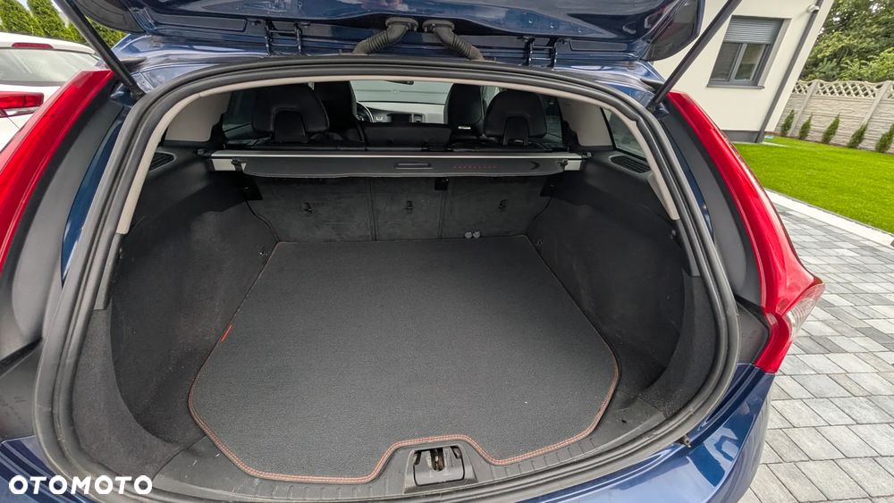 Volvo V60 D2 Drive-E Ocean Race - 8