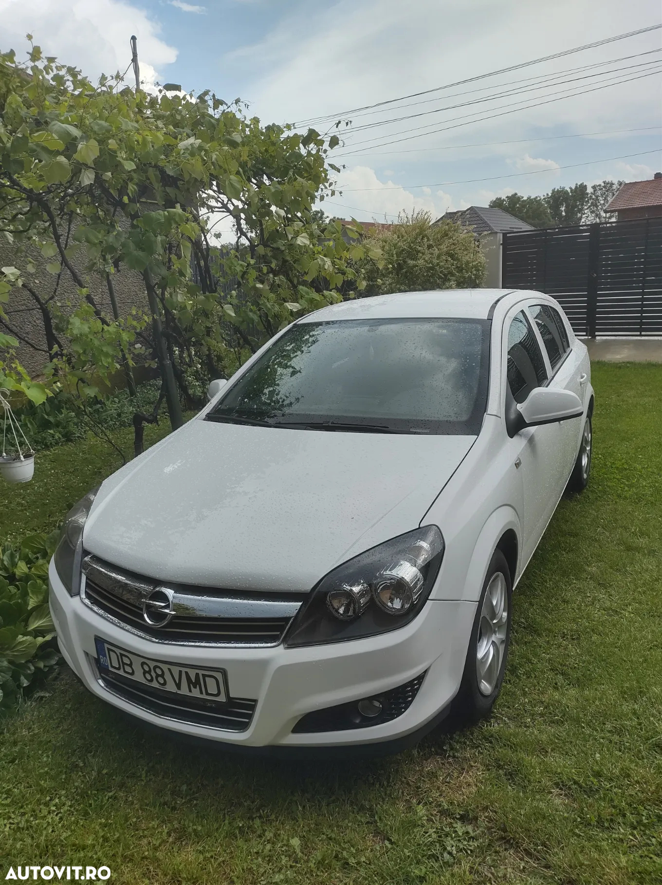 Opel Astra 1.4i Essentia - 3