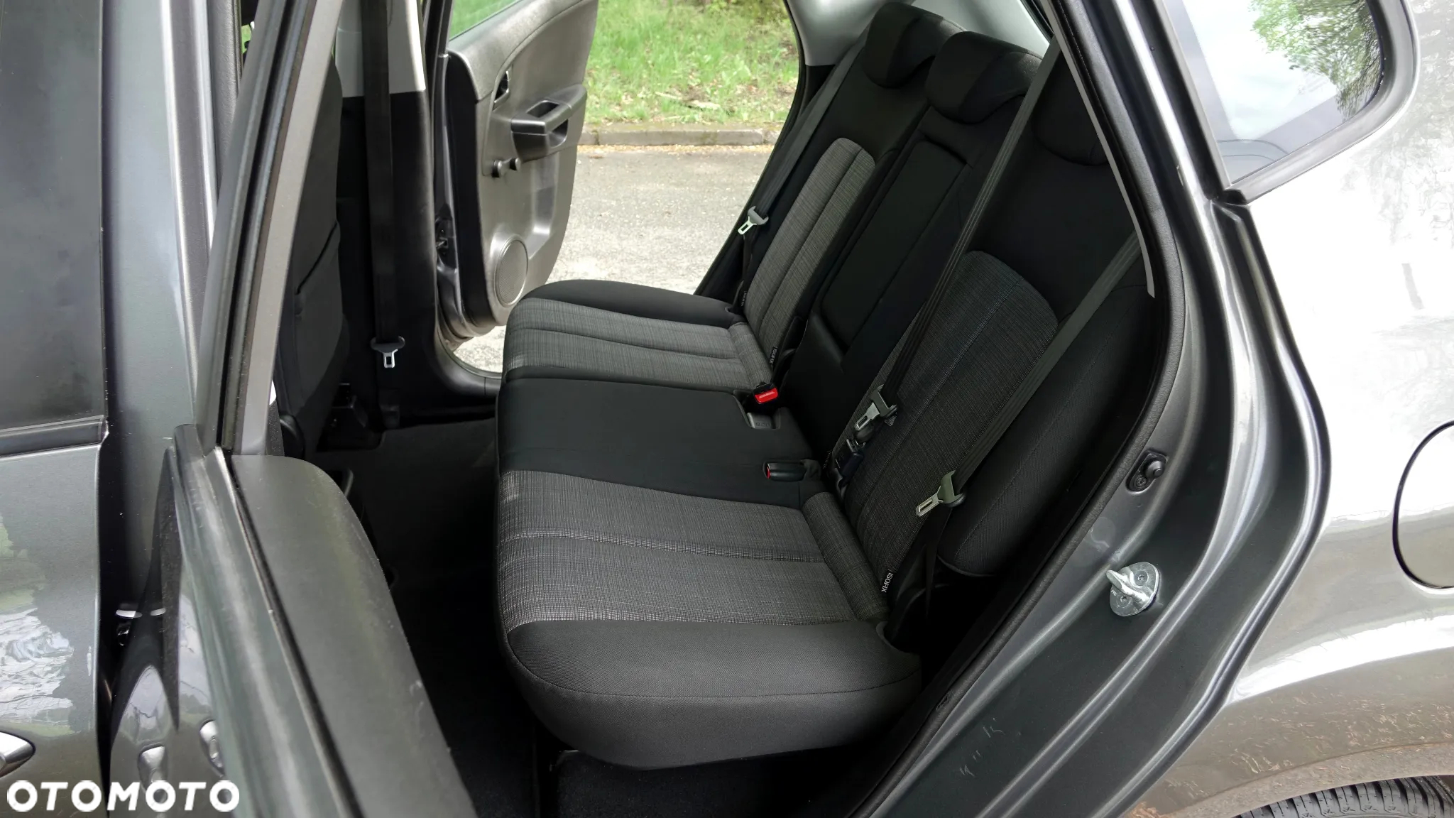 Kia Venga 1.6 L - 7
