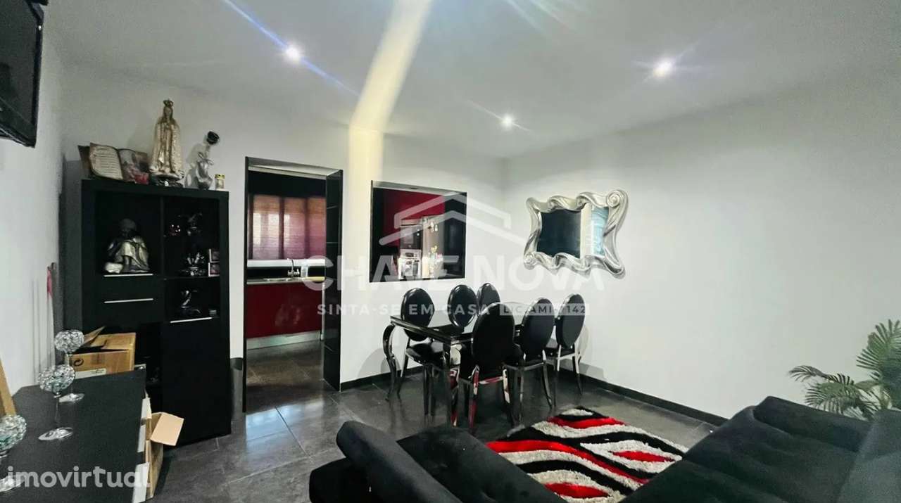 Restaurante em Funcionamento e Moradia T3 - Grande imagem: 2/17