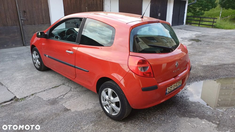 Renault Clio 1.2 16V Dynamique - 5