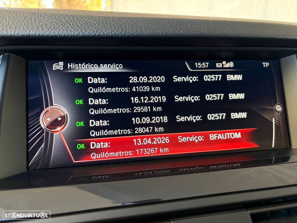 BMW 520 d Pack Desportivo M Auto - 39