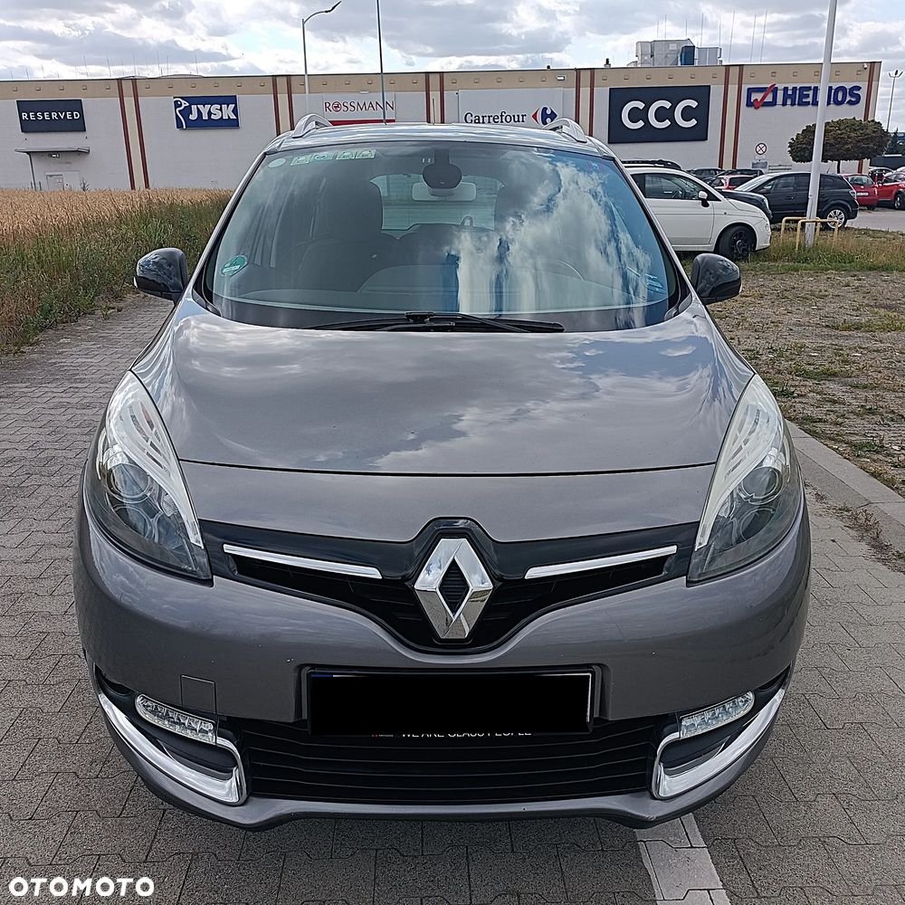 Renault Scenic dCi 110 LIMITED - 11