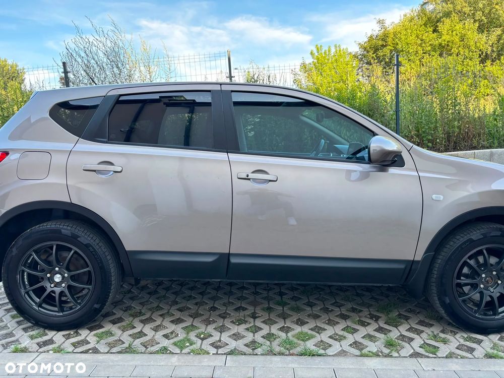 Nissan Qashqai 2.0 4x4 Tekna Pack - 6