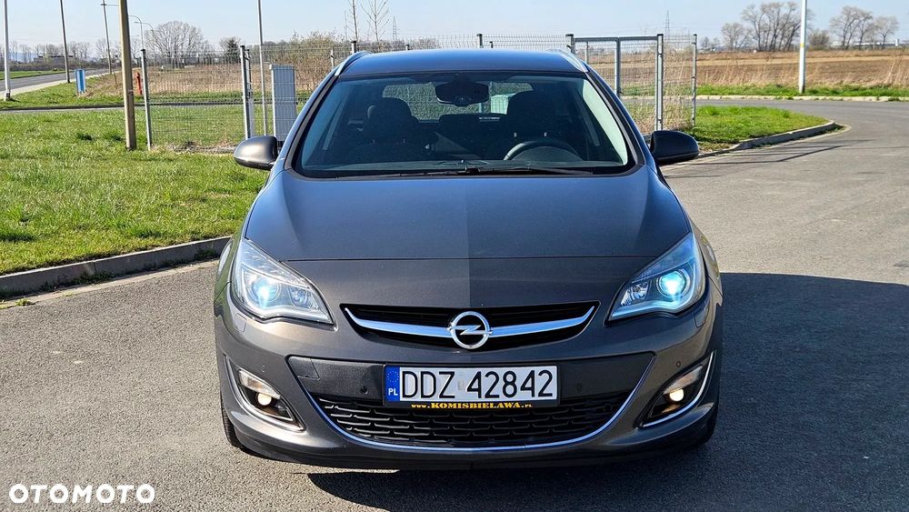 Opel Astra 2.0 CDTI Exklusiv - 19