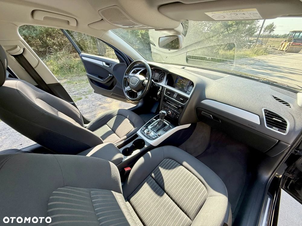 Audi A4 Avant 2.0 TDI Multitronic - 31