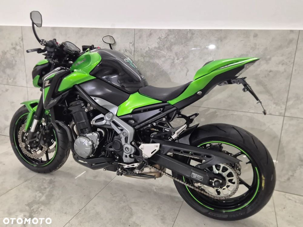 Kawasaki Z 900 - 6