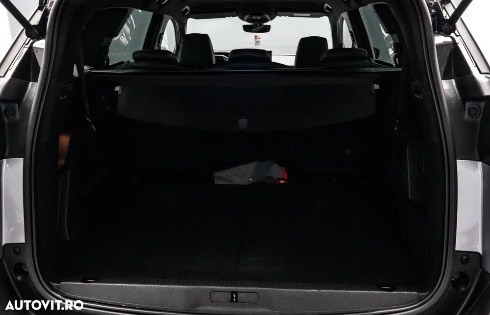 Peugeot 5008 1.5 BlueHDI s&s EAT8 GT-Line - 32