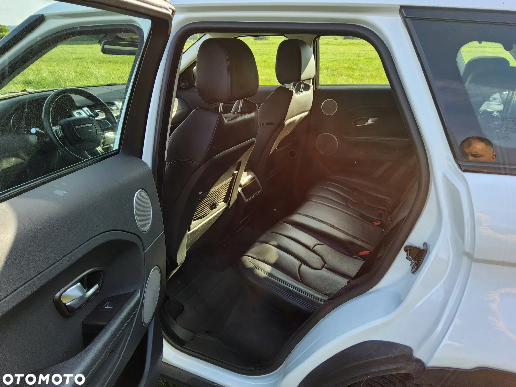 Land Rover Range Rover Evoque 2.2TD4 Prestige - 8